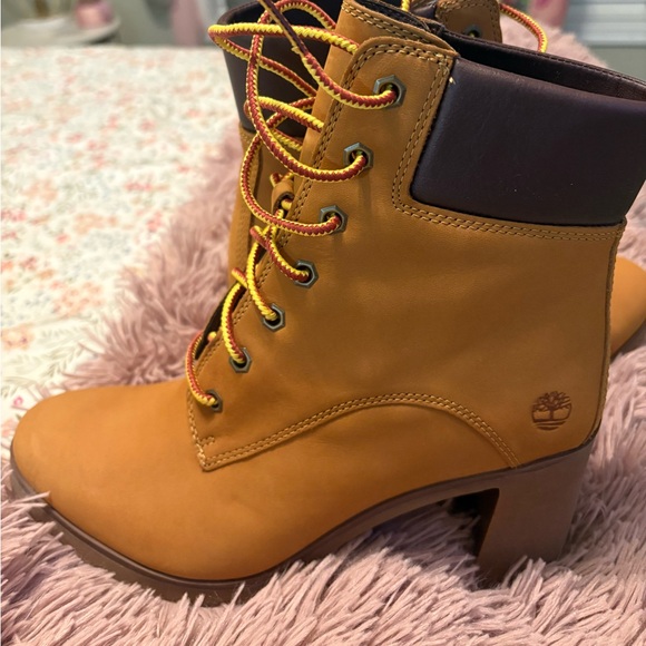 NEW Allington 6” Heel Boot - Picture 3 of 7